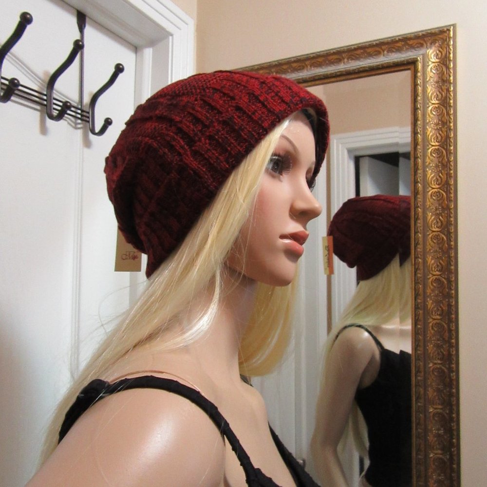 Red/ Blk Multi mix Touque - Picture 3 of 11